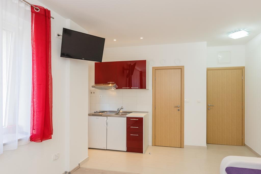 Apartments Kalpic Split Exterior photo